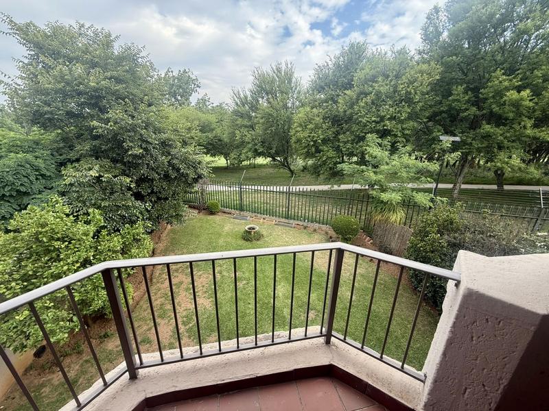 To Let 4 Bedroom Property for Rent in Sandringham Gauteng