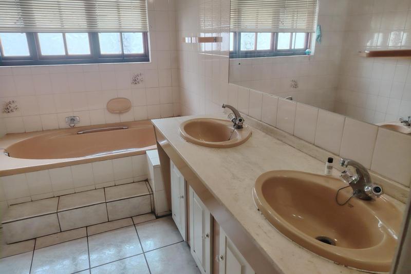 3 Bedroom Property for Sale in Bedfordview Gauteng