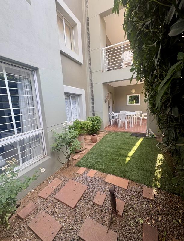 2 Bedroom Property for Sale in Glenhazel Gauteng