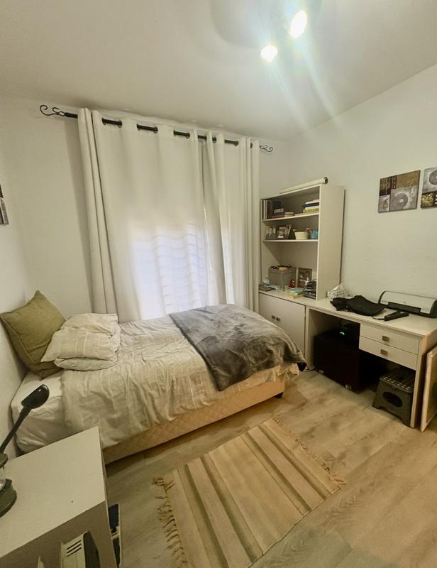 2 Bedroom Property for Sale in Glenhazel Gauteng