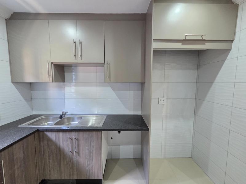 To Let 2 Bedroom Property for Rent in Erasmia Gauteng