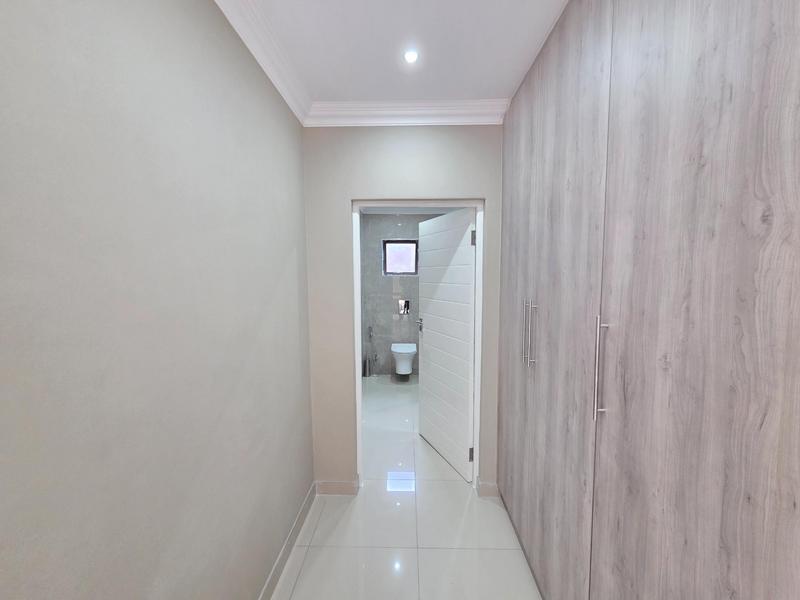 To Let 2 Bedroom Property for Rent in Erasmia Gauteng