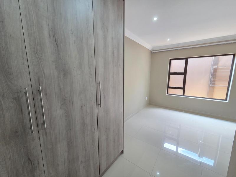 To Let 2 Bedroom Property for Rent in Erasmia Gauteng