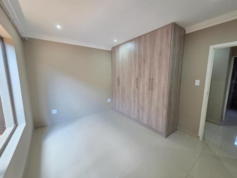 To Let 2 Bedroom Property for Rent in Erasmia Gauteng
