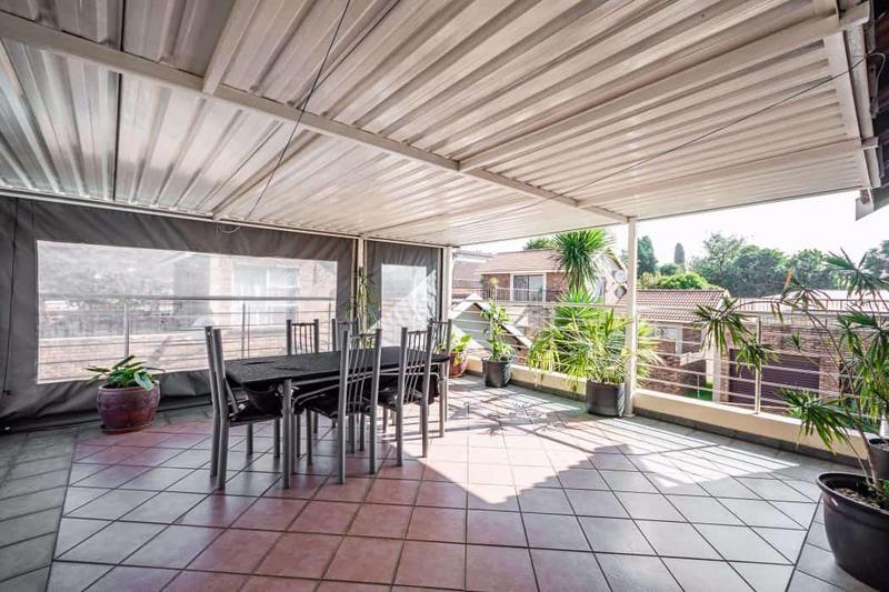 3 Bedroom Property for Sale in Edleen Gauteng