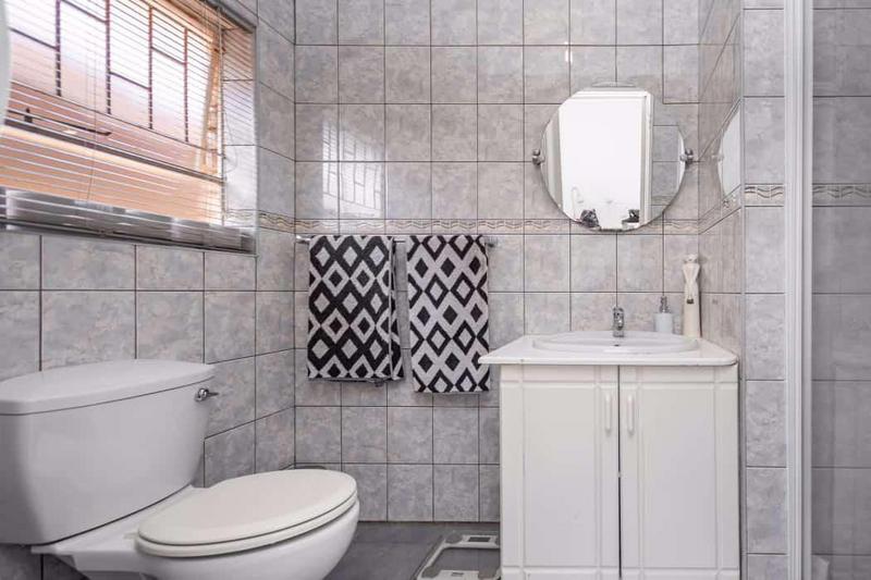 3 Bedroom Property for Sale in Edleen Gauteng