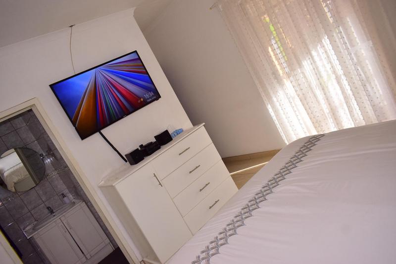 3 Bedroom Property for Sale in Edleen Gauteng