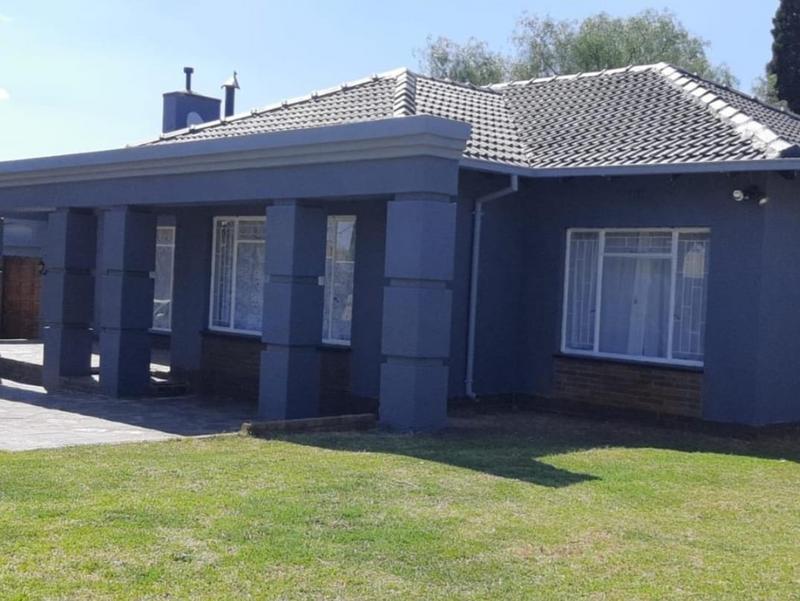To Let 3 Bedroom Property for Rent in Elspark Gauteng