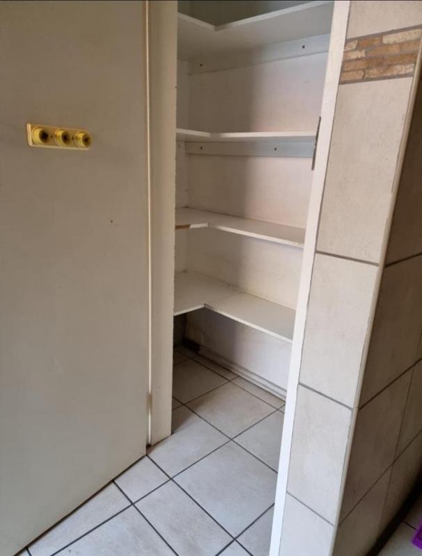 To Let 4 Bedroom Property for Rent in Gallo Manor Gauteng