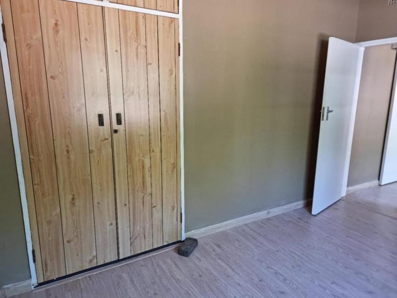 To Let 4 Bedroom Property for Rent in Gallo Manor Gauteng