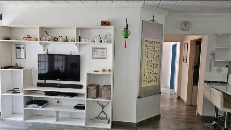 2 Bedroom Property for Sale in Morningside Gauteng