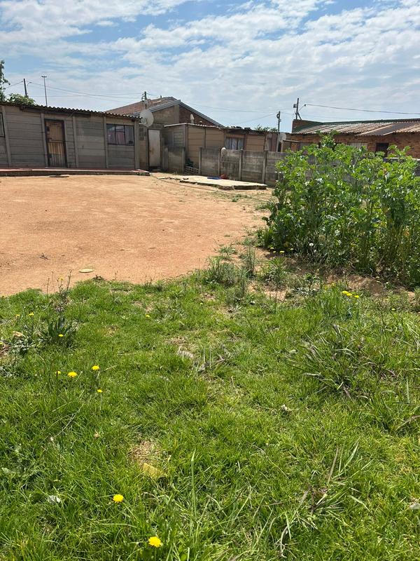 1 Bedroom Property for Sale in Duduza Gauteng
