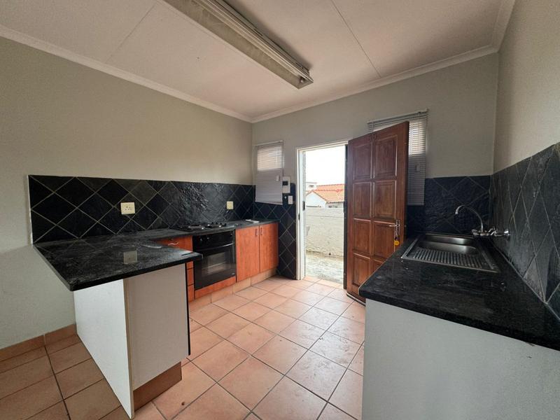 To Let 1 Bedroom Property for Rent in Noordhang Gauteng