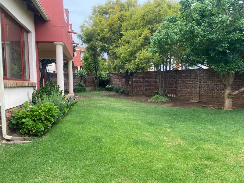 3 Bedroom Property for Sale in North Riding Gauteng