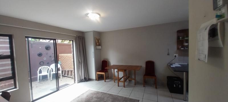 2 Bedroom Property for Sale in Primrose Hill Gauteng
