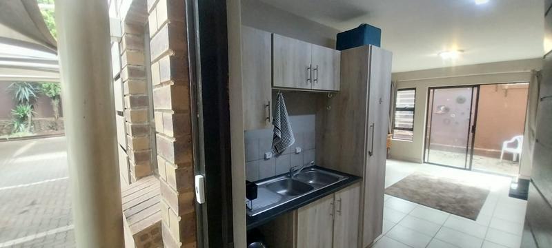 2 Bedroom Property for Sale in Primrose Hill Gauteng