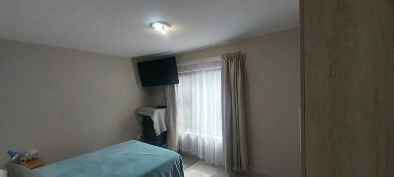 2 Bedroom Property for Sale in Primrose Hill Gauteng