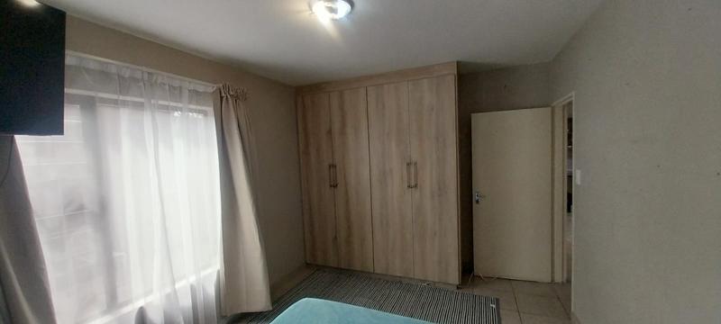 2 Bedroom Property for Sale in Primrose Hill Gauteng