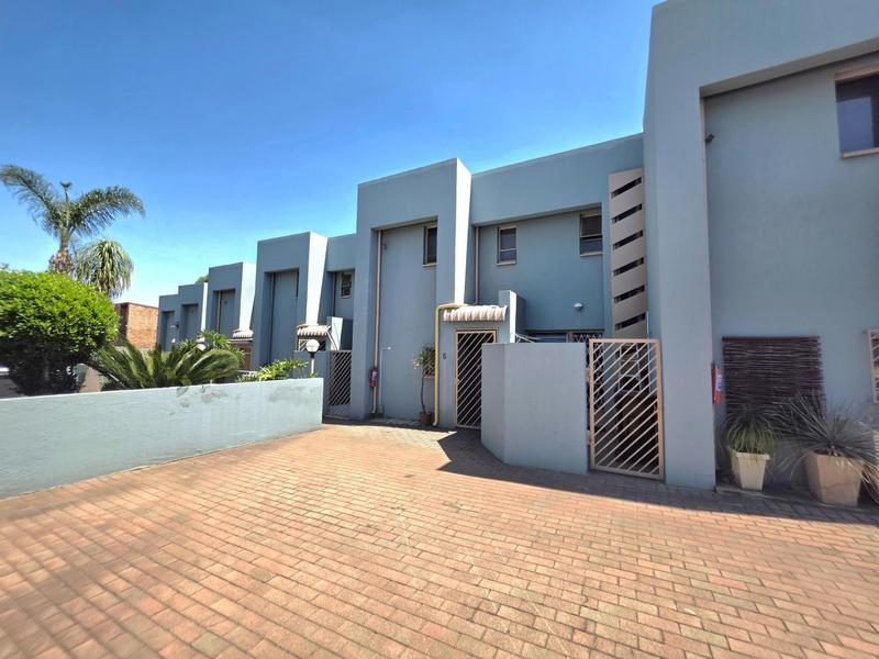 2 Bedroom Property for Sale in Freeway Park Gauteng