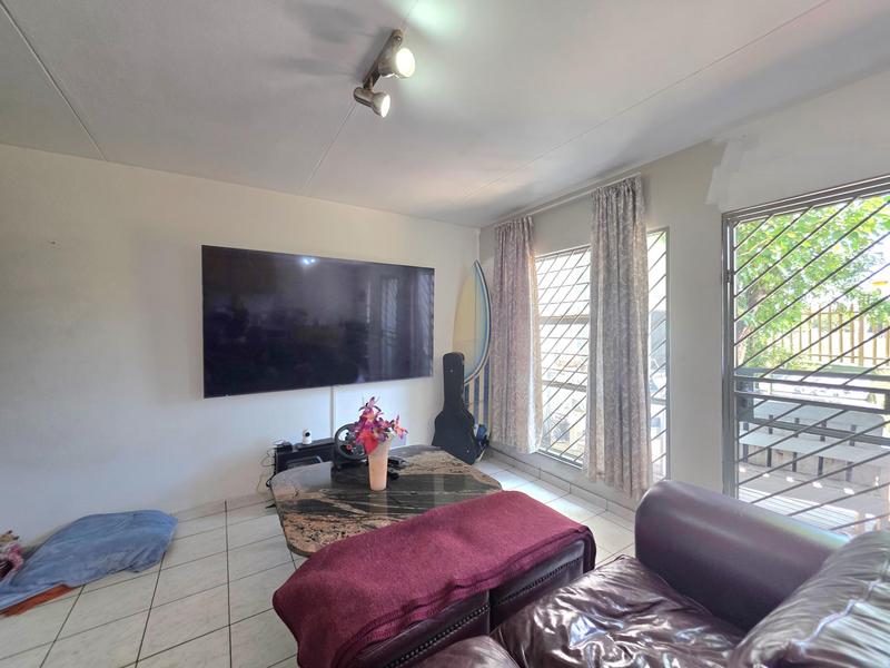 2 Bedroom Property for Sale in Freeway Park Gauteng