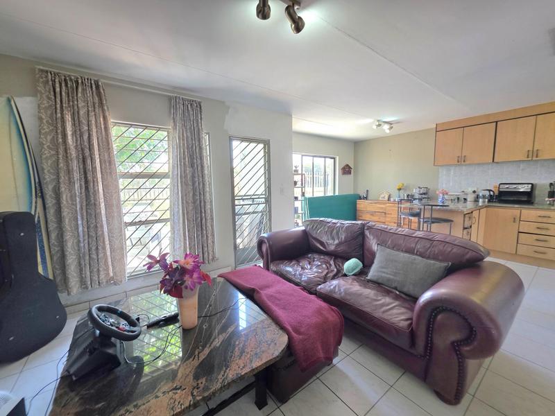 2 Bedroom Property for Sale in Freeway Park Gauteng