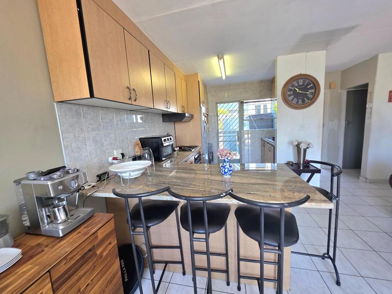 2 Bedroom Property for Sale in Freeway Park Gauteng