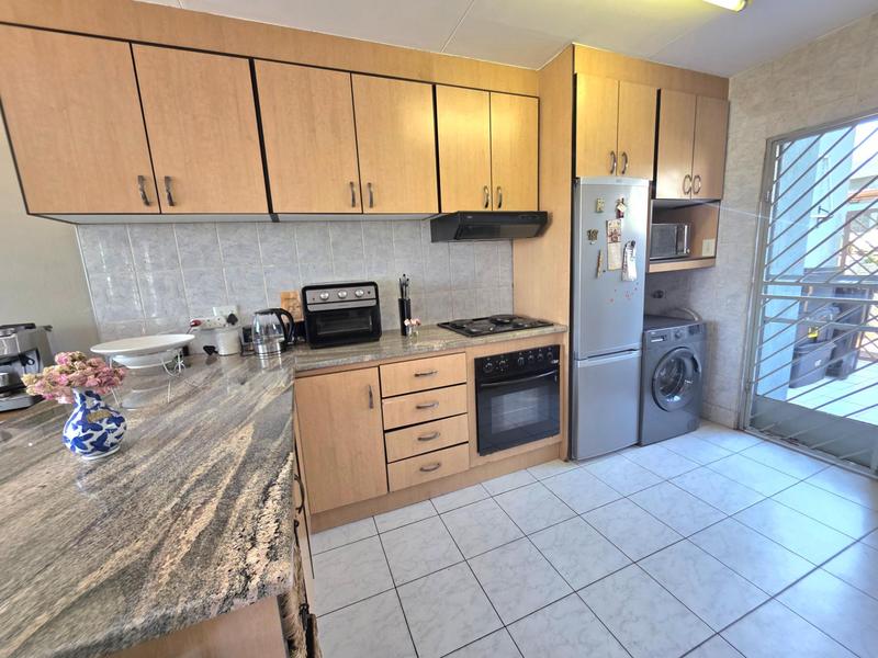 2 Bedroom Property for Sale in Freeway Park Gauteng