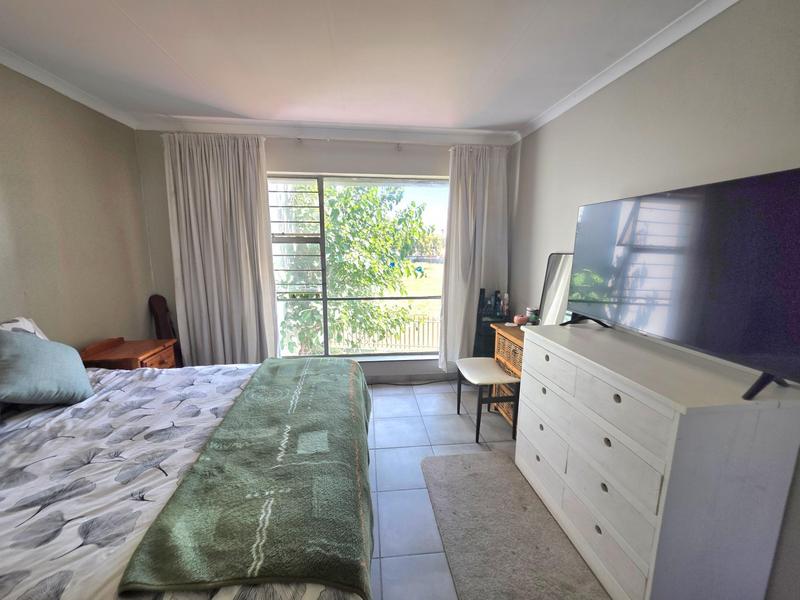 2 Bedroom Property for Sale in Freeway Park Gauteng