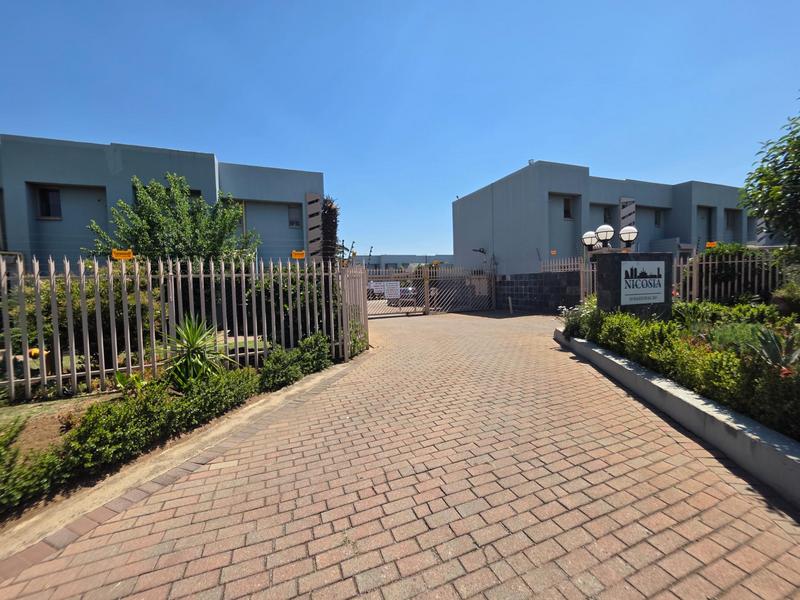 2 Bedroom Property for Sale in Freeway Park Gauteng