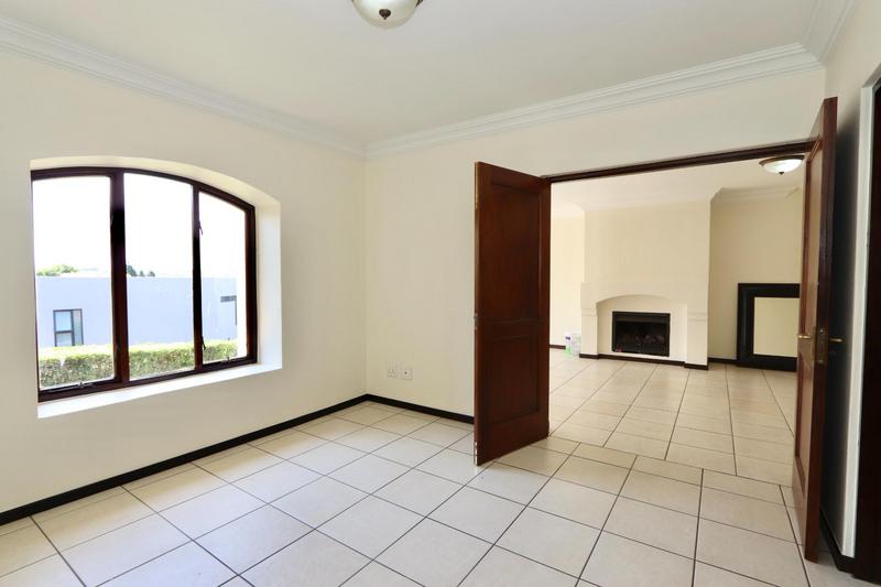 To Let 2 Bedroom Property for Rent in Dainfern Gauteng
