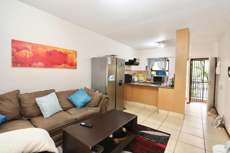 To Let 1 Bedroom Property for Rent in Lonehill Gauteng