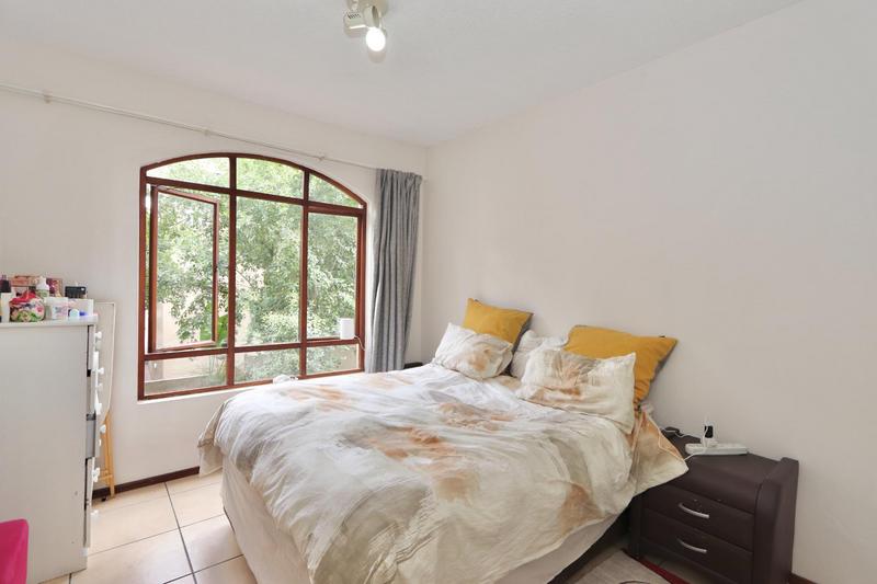 To Let 1 Bedroom Property for Rent in Lonehill Gauteng