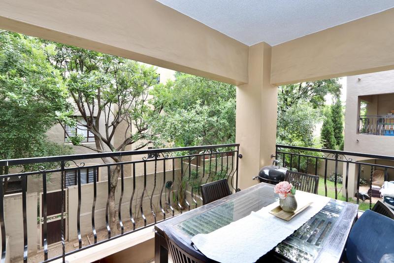 To Let 1 Bedroom Property for Rent in Lonehill Gauteng