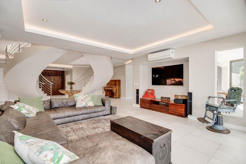 To Let 4 Bedroom Property for Rent in Dainfern Golf Estate Gauteng