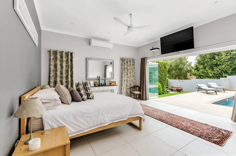 To Let 4 Bedroom Property for Rent in Dainfern Golf Estate Gauteng