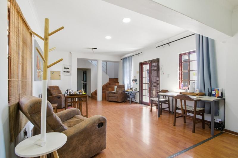 6 Bedroom Property for Sale in Paulshof Gauteng