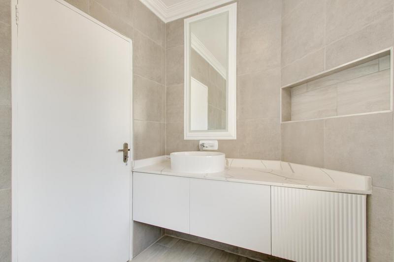 3 Bedroom Property for Sale in Dainfern Golf Estate Gauteng