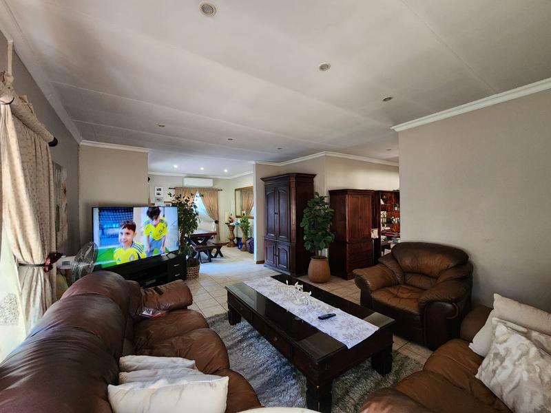 5 Bedroom Property for Sale in Capital Park Gauteng