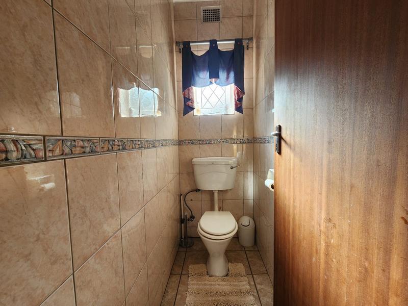 5 Bedroom Property for Sale in Capital Park Gauteng