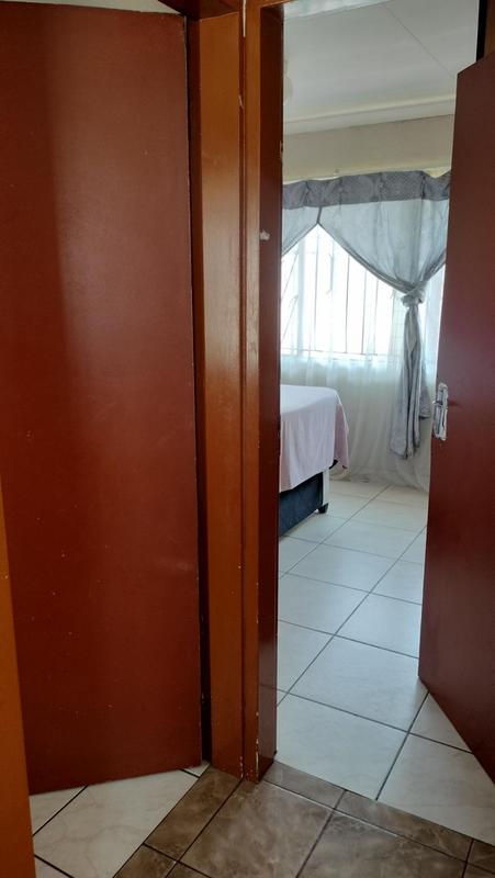 2 Bedroom Property for Sale in Naturena Gauteng