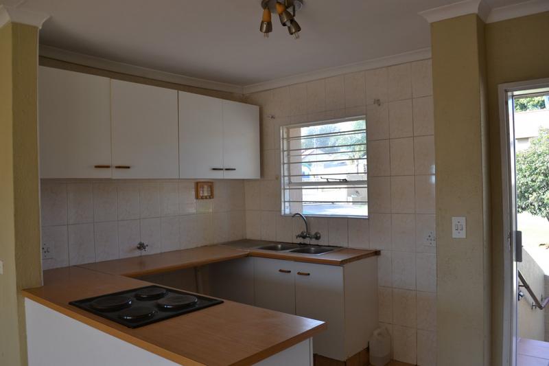 2 Bedroom Property for Sale in Kenmare Gauteng