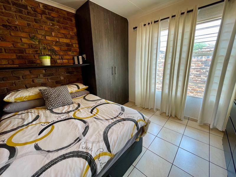 3 Bedroom Property for Sale in Rangeview Gauteng