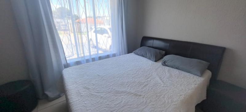 4 Bedroom Property for Sale in Sophiatown Gauteng