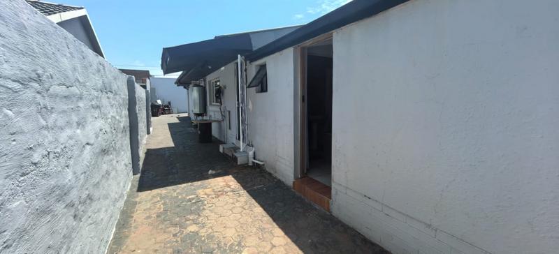 4 Bedroom Property for Sale in Sophiatown Gauteng
