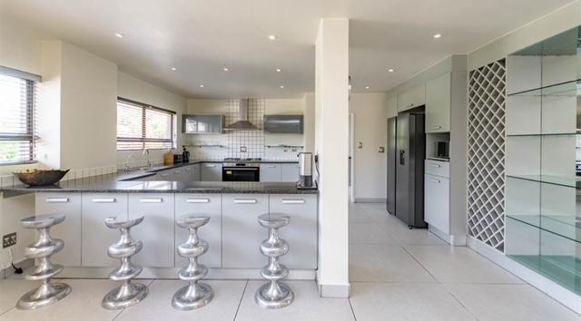 5 Bedroom Property for Sale in Morningside Gauteng