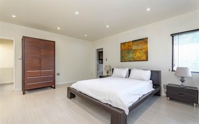 5 Bedroom Property for Sale in Morningside Gauteng