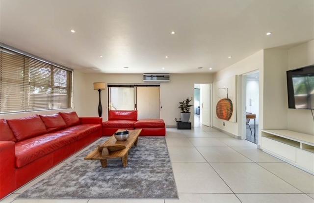 5 Bedroom Property for Sale in Morningside Gauteng