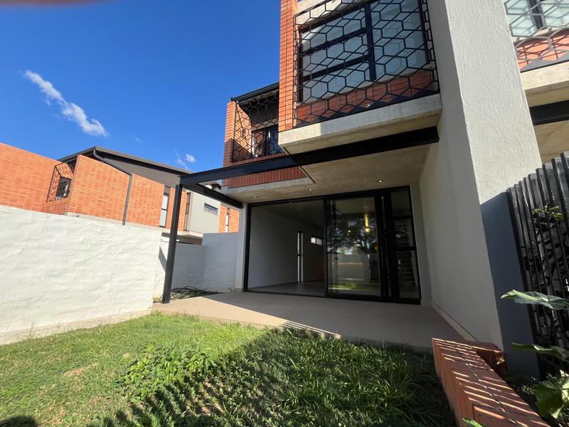 To Let 3 Bedroom Property for Rent in Hazelwood Gauteng