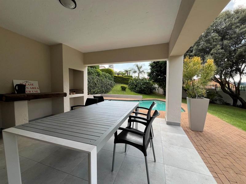 To Let 2 Bedroom Property for Rent in Waterkloof A H Gauteng