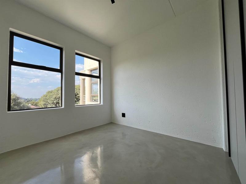 To Let 2 Bedroom Property for Rent in Waterkloof A H Gauteng